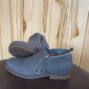 HushPuppies Ankle Booty